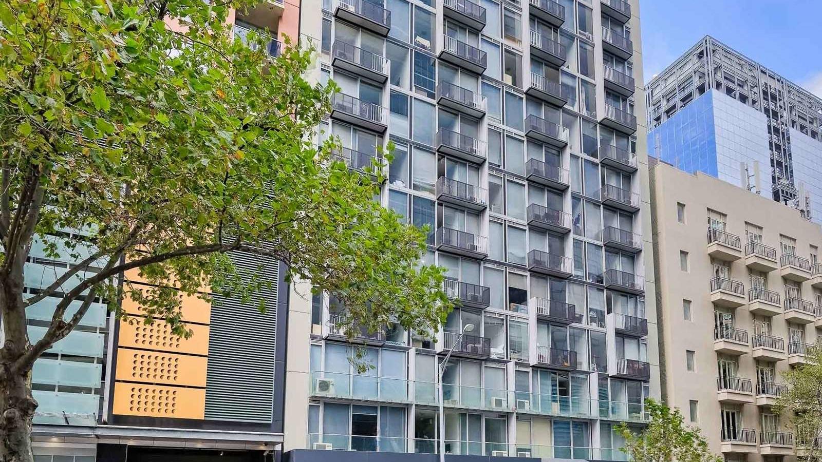 Student Living on Lonsdale