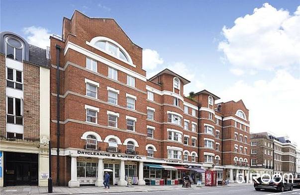 Bloomsbury Plaza