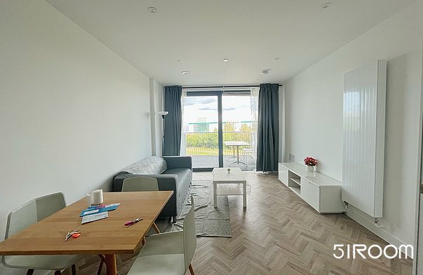 2 Bed Flat - Skyline Apartments - AK247
