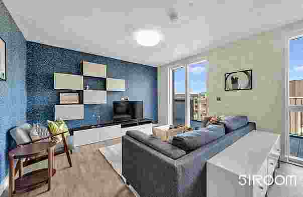 3 Bed Flat - 10 platamone house