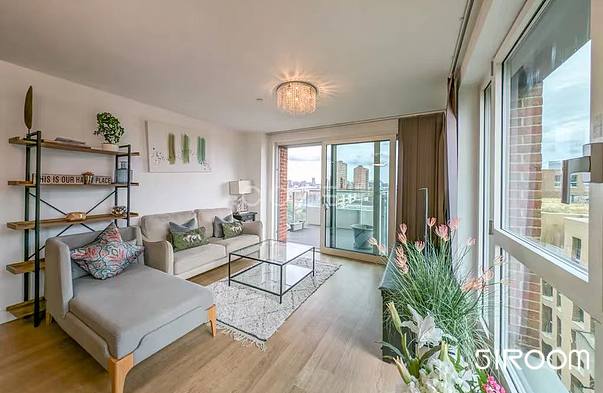 3 Bed Flat