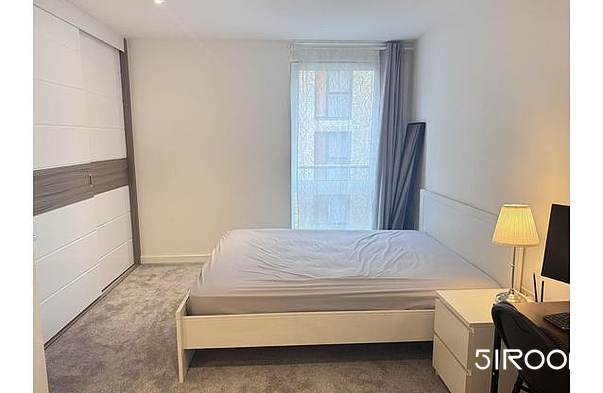 2 Bed Flat - Endeavour House